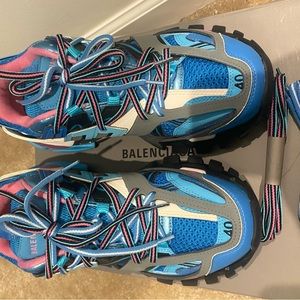 Balenciaga Sneakers, size 40